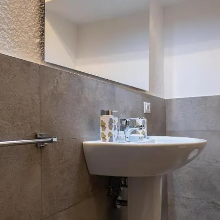 Apartament Sarpi - 15 Min Duomo