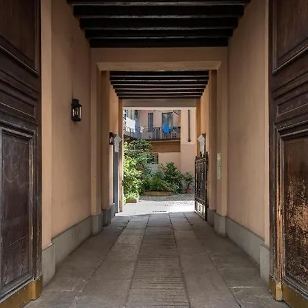 Apartament Sarpi - 15 Min Duomo Mediolan
